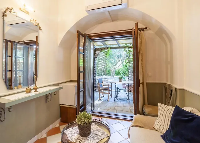 Guest house Alterra Vita Neos Marmaras