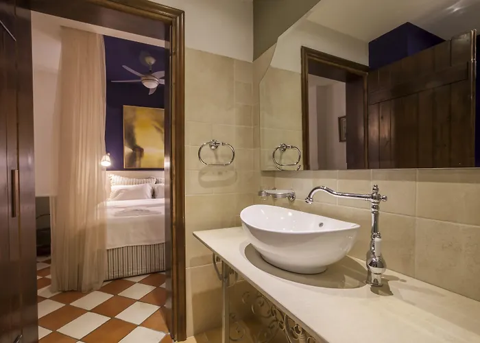 Alterra בית הארחה 3*